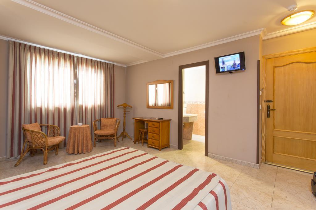 Hotel Noguera El Albir Zewnętrze zdjęcie